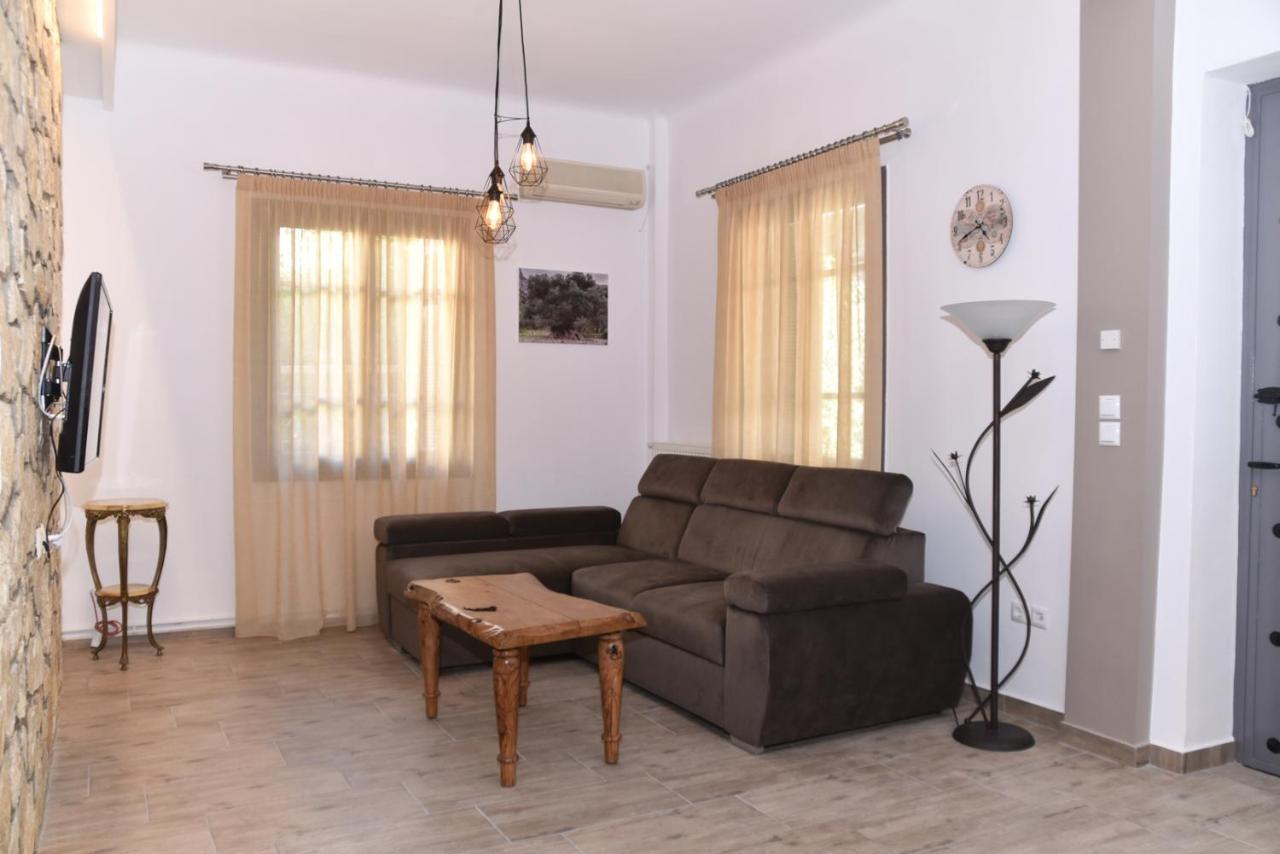 Casa Galini Appartement Kalamáta Buitenkant foto